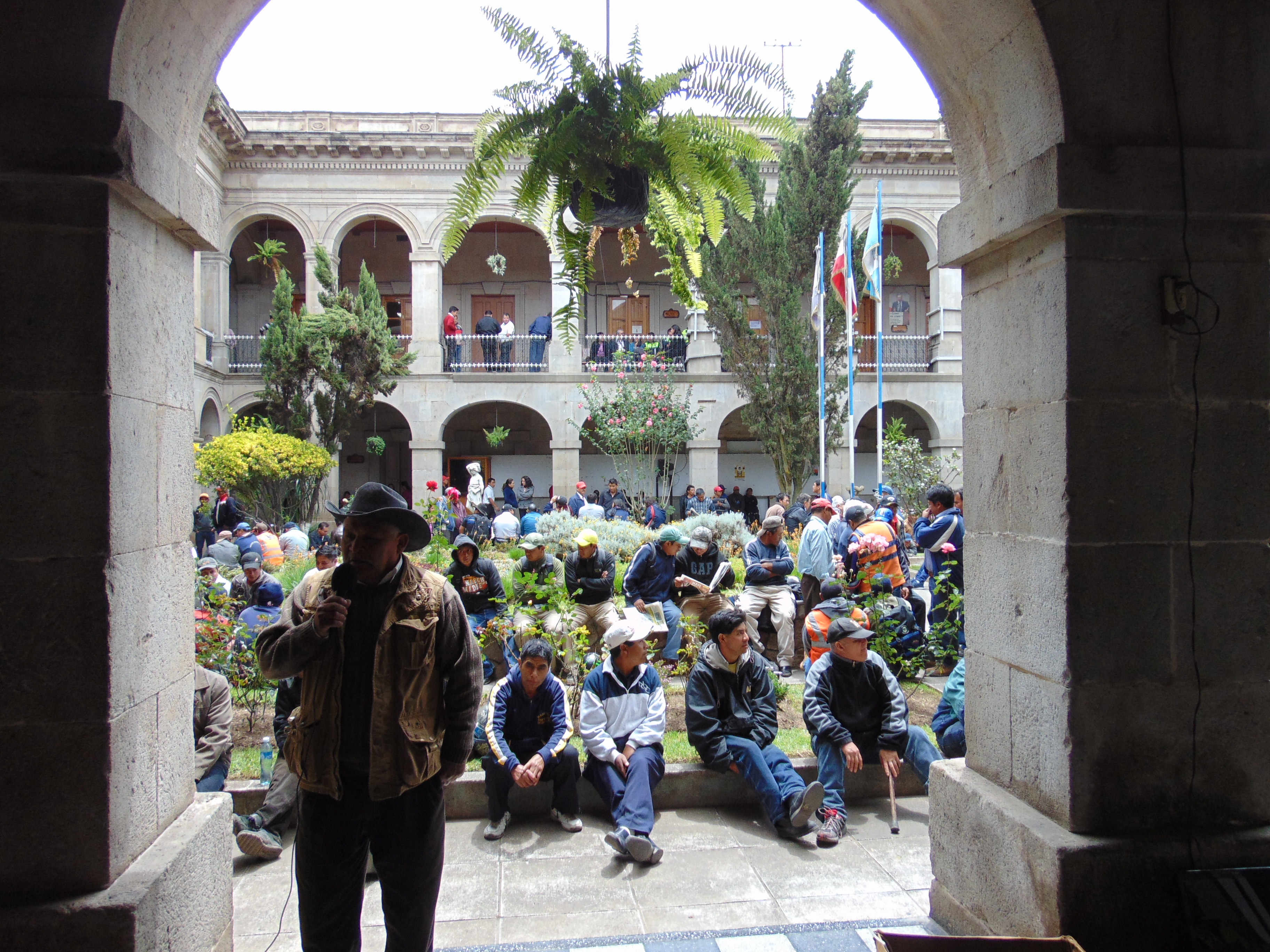 Jorge Saquie Orosco, Secretario General del Sindicato de Trabajadores Municipales y de la Empresa Eléctrica de la Municipalidad de Quetzaltenango.