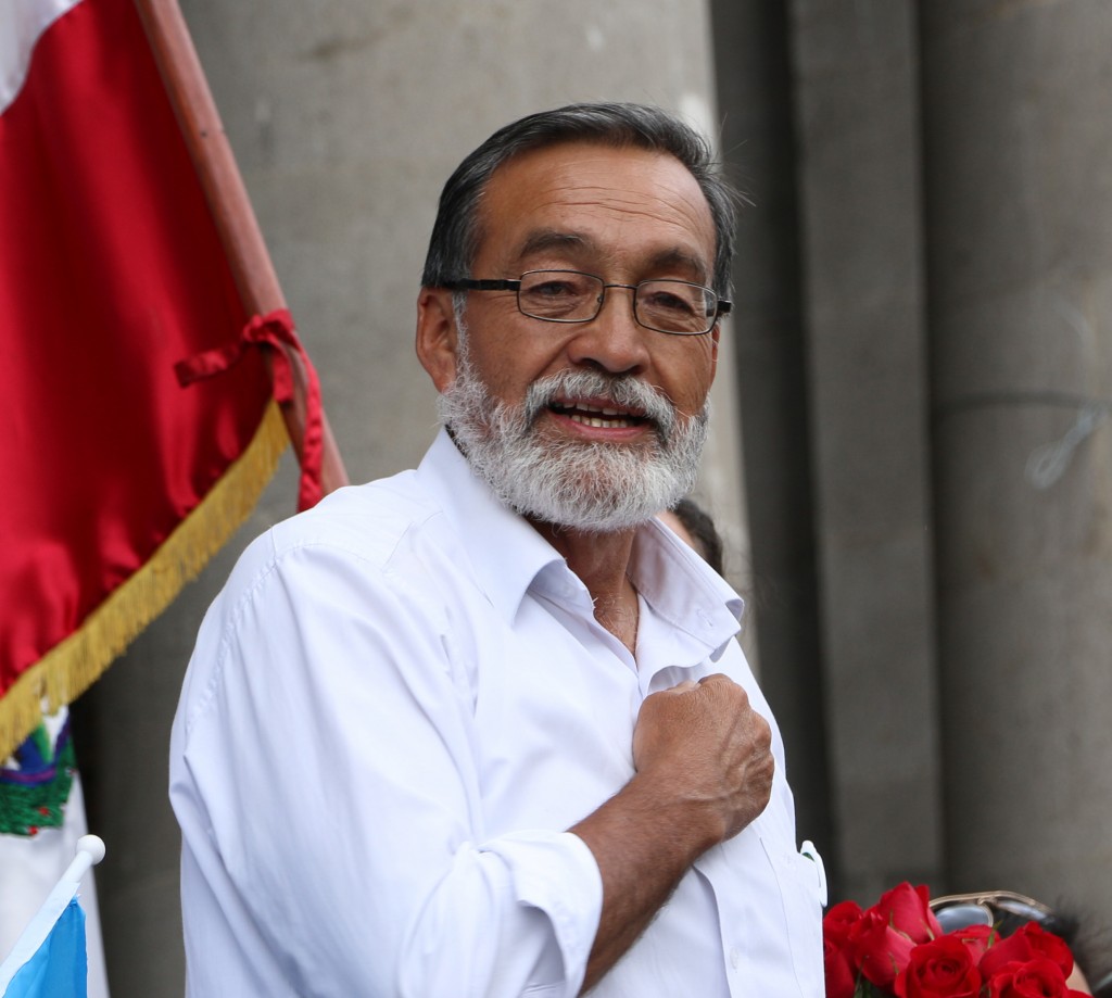 Grijalva durante su discurso tras conocer la victoria en las elecciones de 2015. Foto por: Patricia Macías 