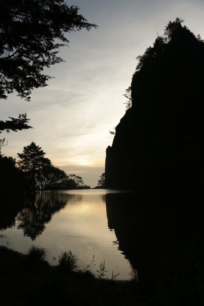 La laguna Magdalena al amanecer en abril de 2016. Foto por: Patricia Macías 